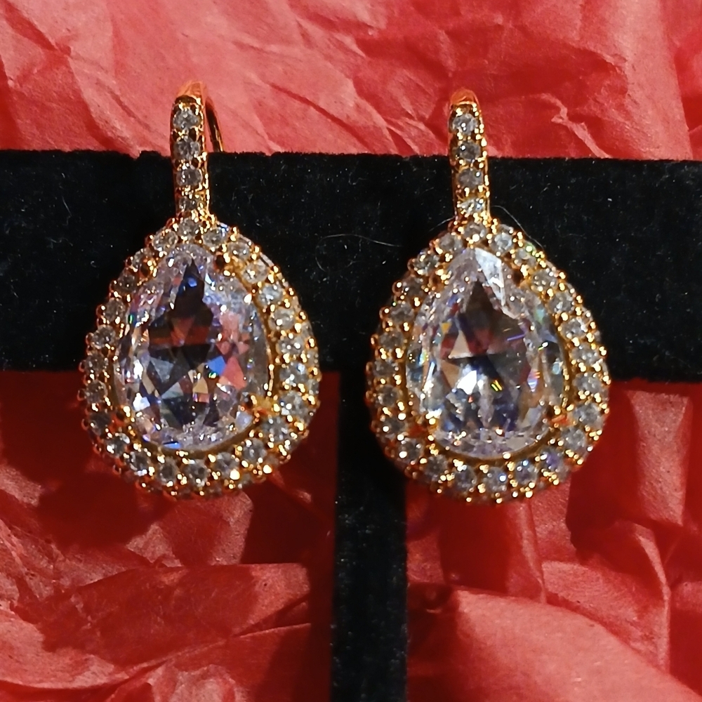 Kate Spade New York Pave Halo Earrings - Picture 3 of 13